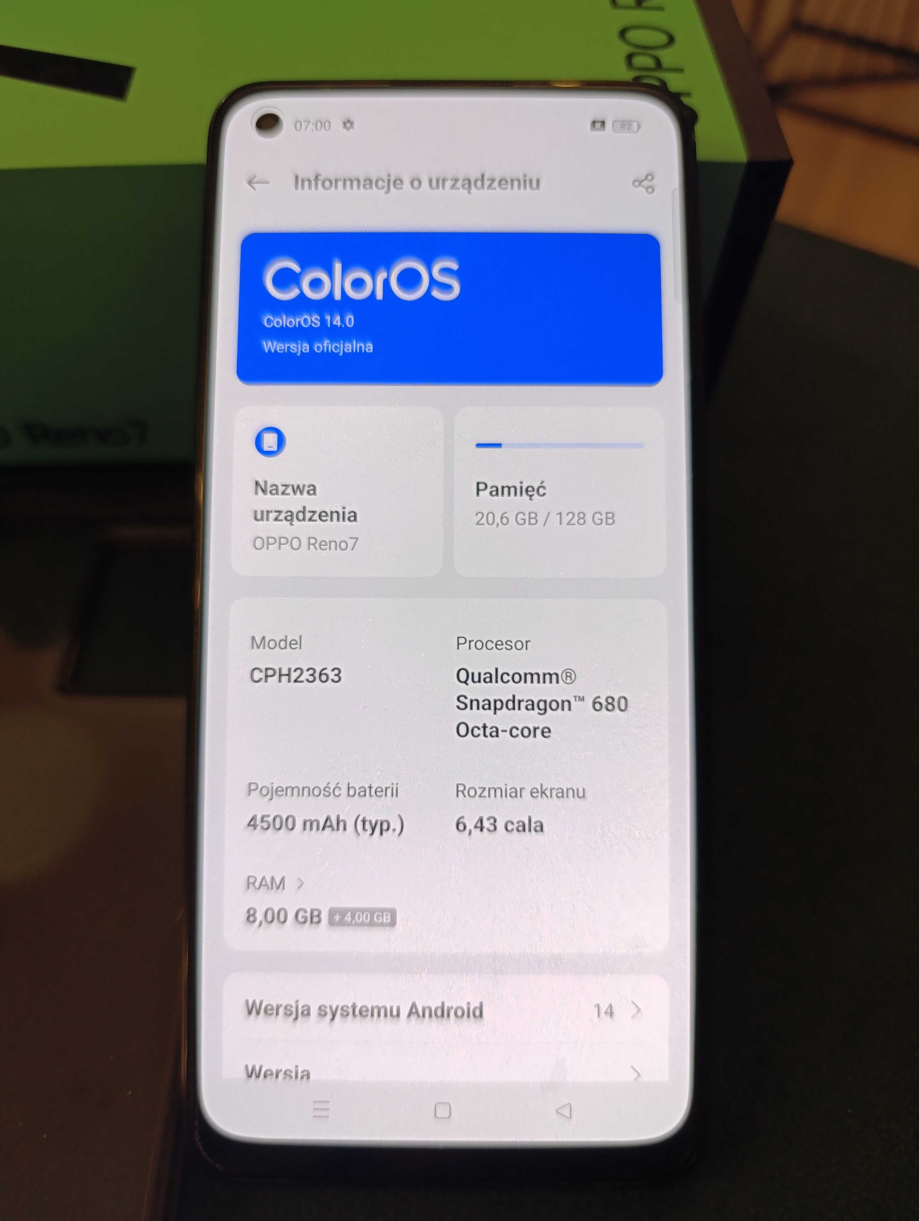 Smartfon Oppo Reno 7
