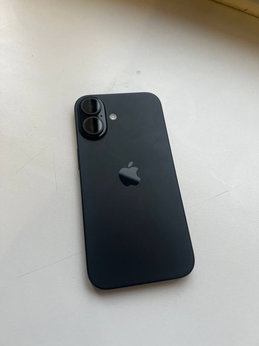 iPhone 16 256 gb 
Стан нового телефону, зовнішній стан ідеальний
Функц