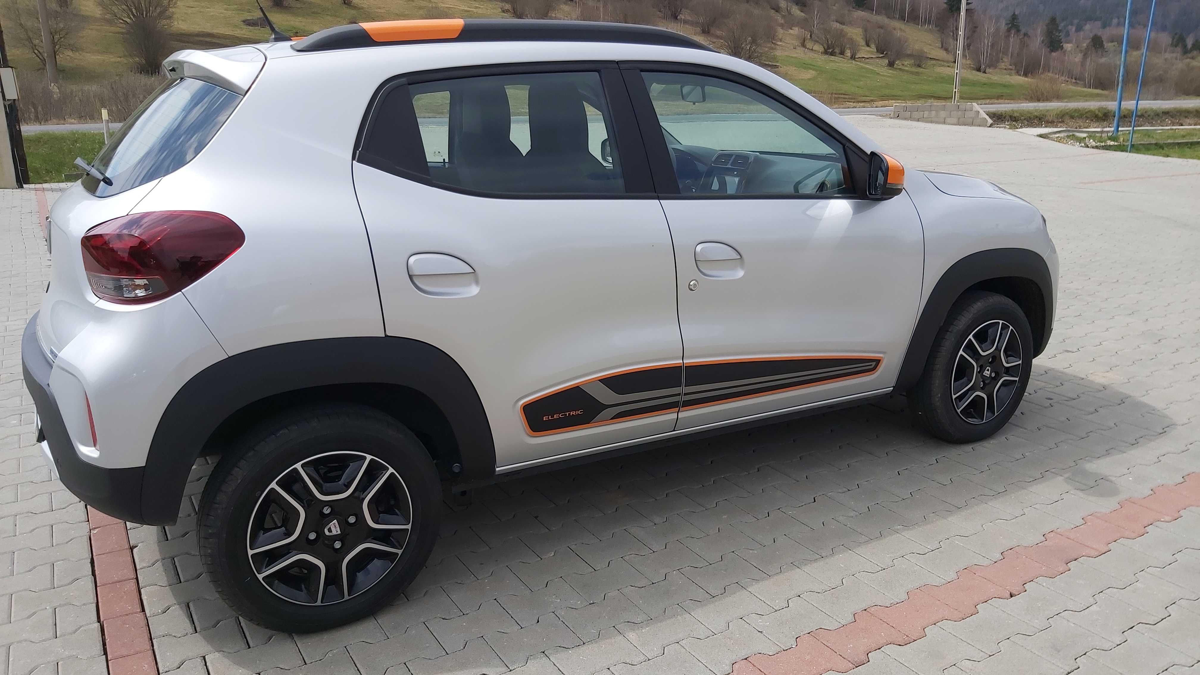 Dacia Spring Comfort Plus 200km Elektryk Klima Navi od ręki