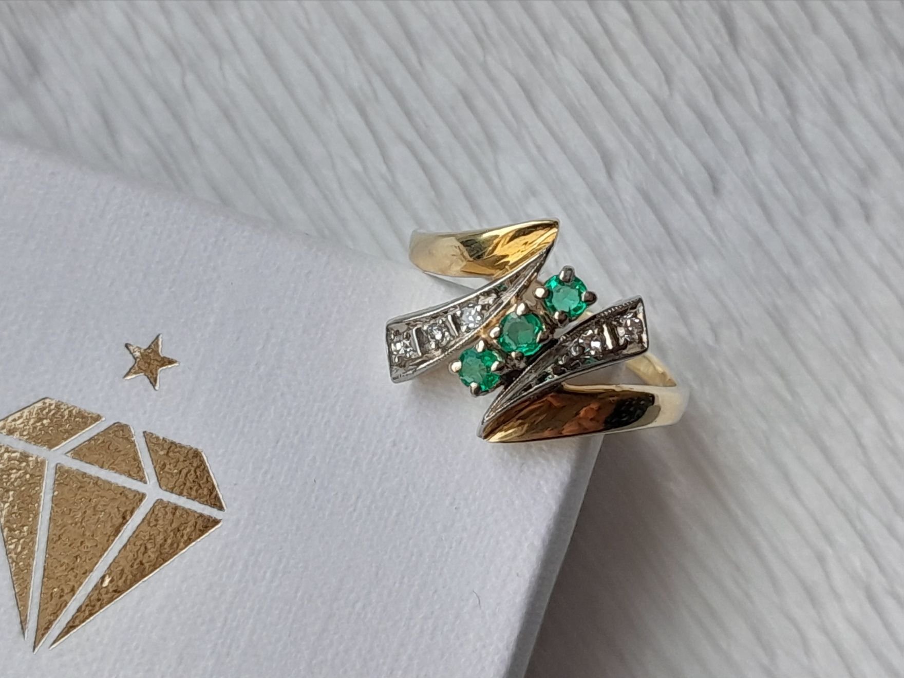 R.11 Pierścionek 3.15g Szmaragdy Diamenty Złoto 585 WYCENA