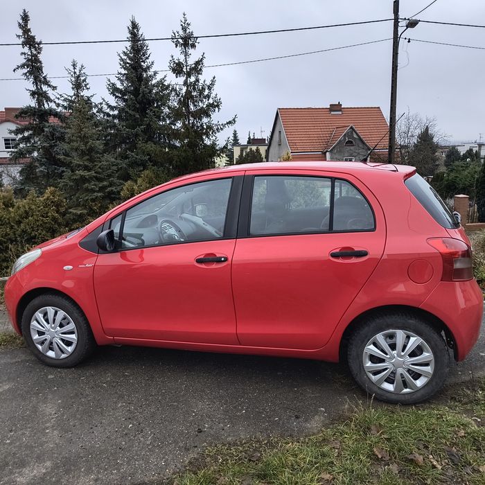 Toyota Yaris II Luna 1.0 benzyna