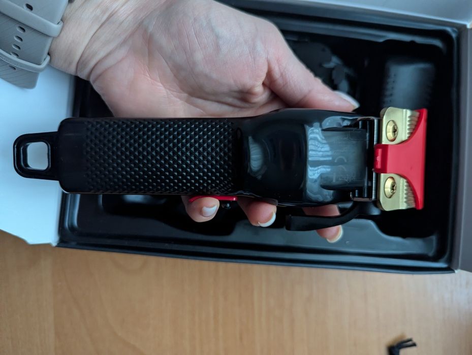 Машинка для стрижки Cecotec Bamba PrecisionCare ProClipper Titanium Go