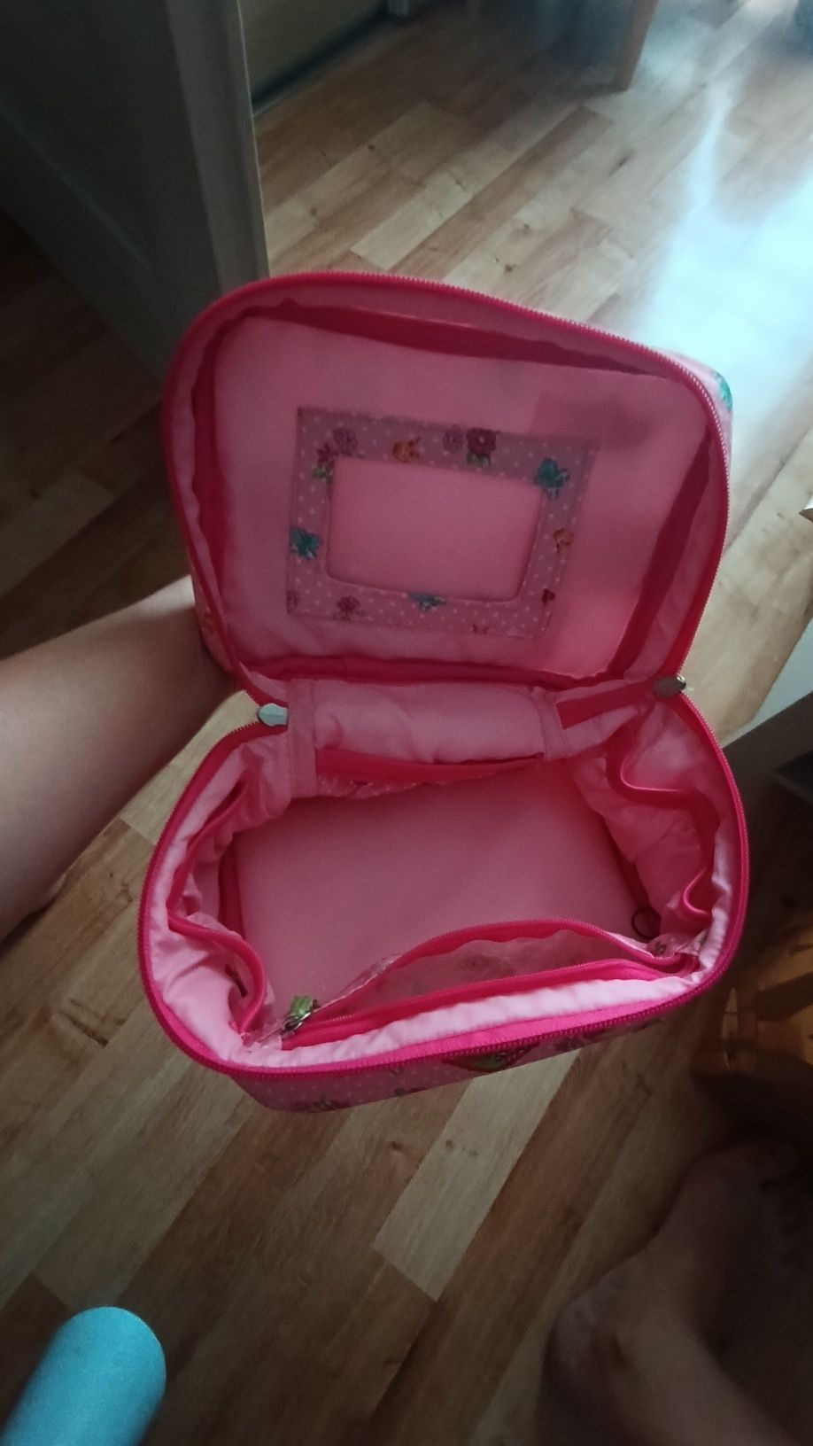 Kosmetyczka lilifie