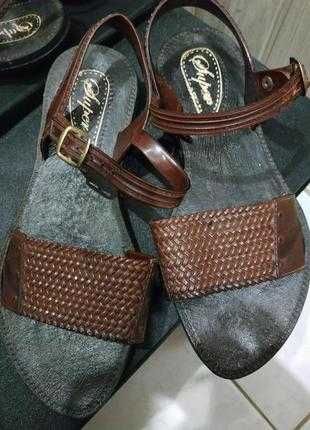 Сандалии  силиконовые,подошва неубиваемая