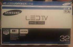 Телевизор Samsung UE-32F5020.