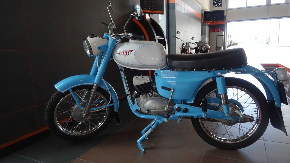 WSK 125 PROSPEKT model M06B3 zarejestrowana 1973r. Zamiana  Vitara