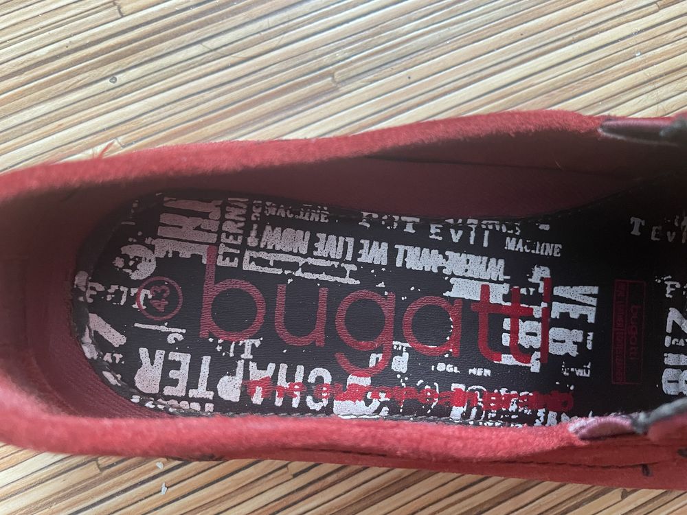 мокасини Bugatti