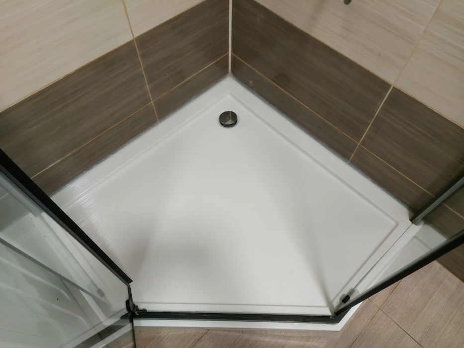 Kabina prysznicowa 90x90x210 z baterią