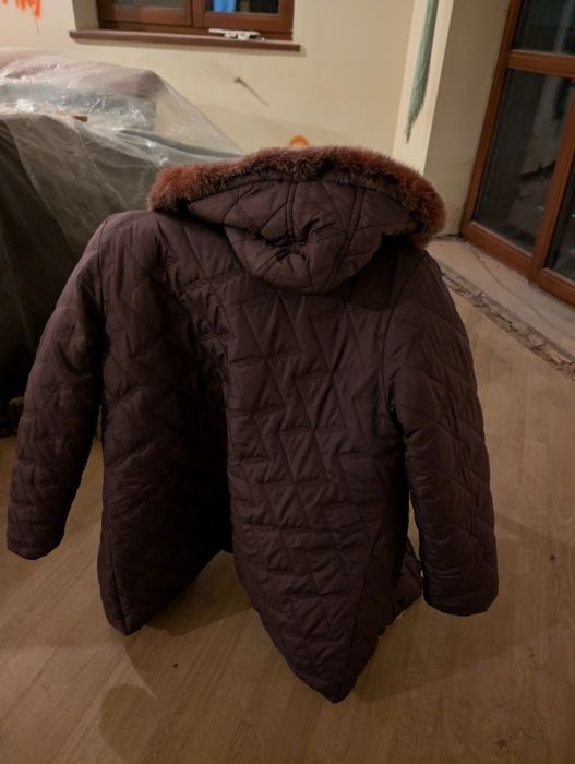 Oddam za darmo stare ubrania, kołdry, jakieś koce i inne rzeczy