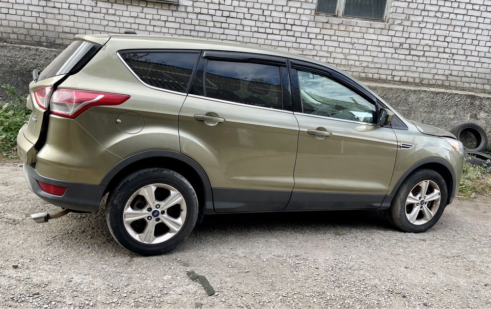Разборка, шрот, запчасти Ford Escape USA (Форд эскейп)
