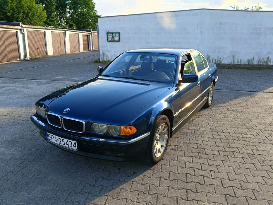 BMW 728i manual ! Ksenon ! Polift !