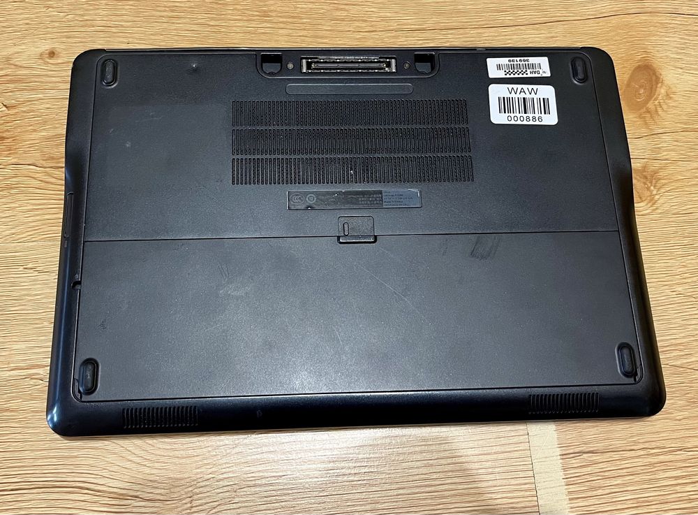 Laptop Dell Latitude e7240 i5 8GB RAM dysk SSD 240GB