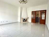 Apartamento T3 com Suite na Moita para Arrendar
