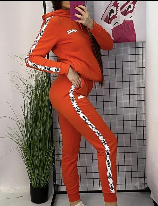 Оригінальний костюм Puma.
