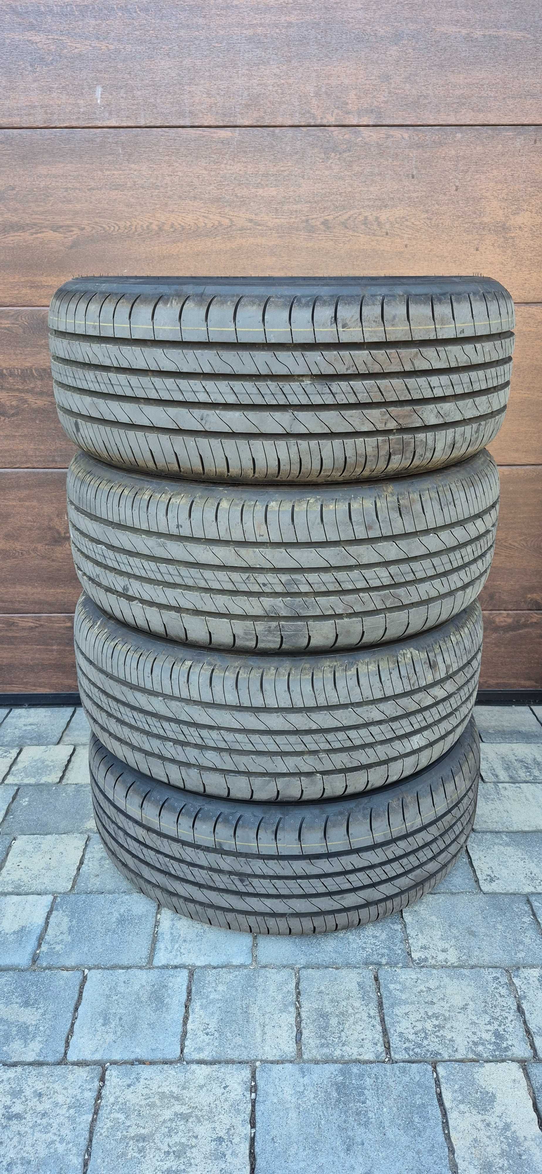 Komplet nowych opon letnich Goodyear