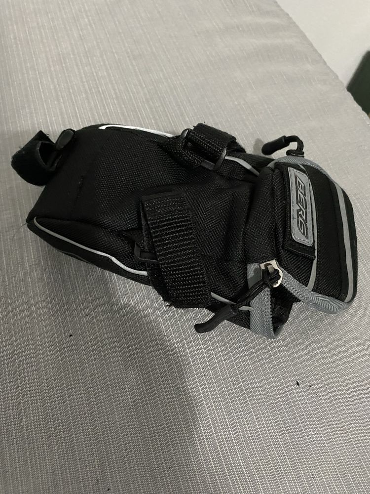 Bolsa de guardar pertences para para ciclismo