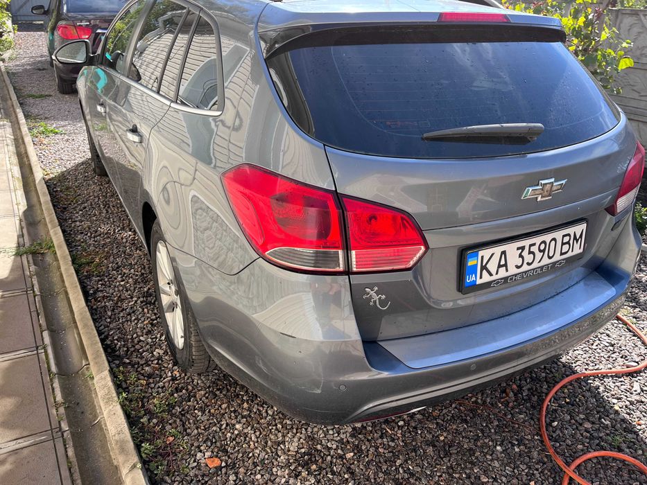 Chevrolet cruze j300 2014