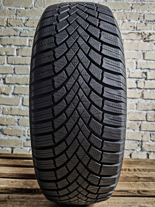 Одна шина 215/65r16 Bridgestone | 2023 | 8mm | Стан нової | Преміум