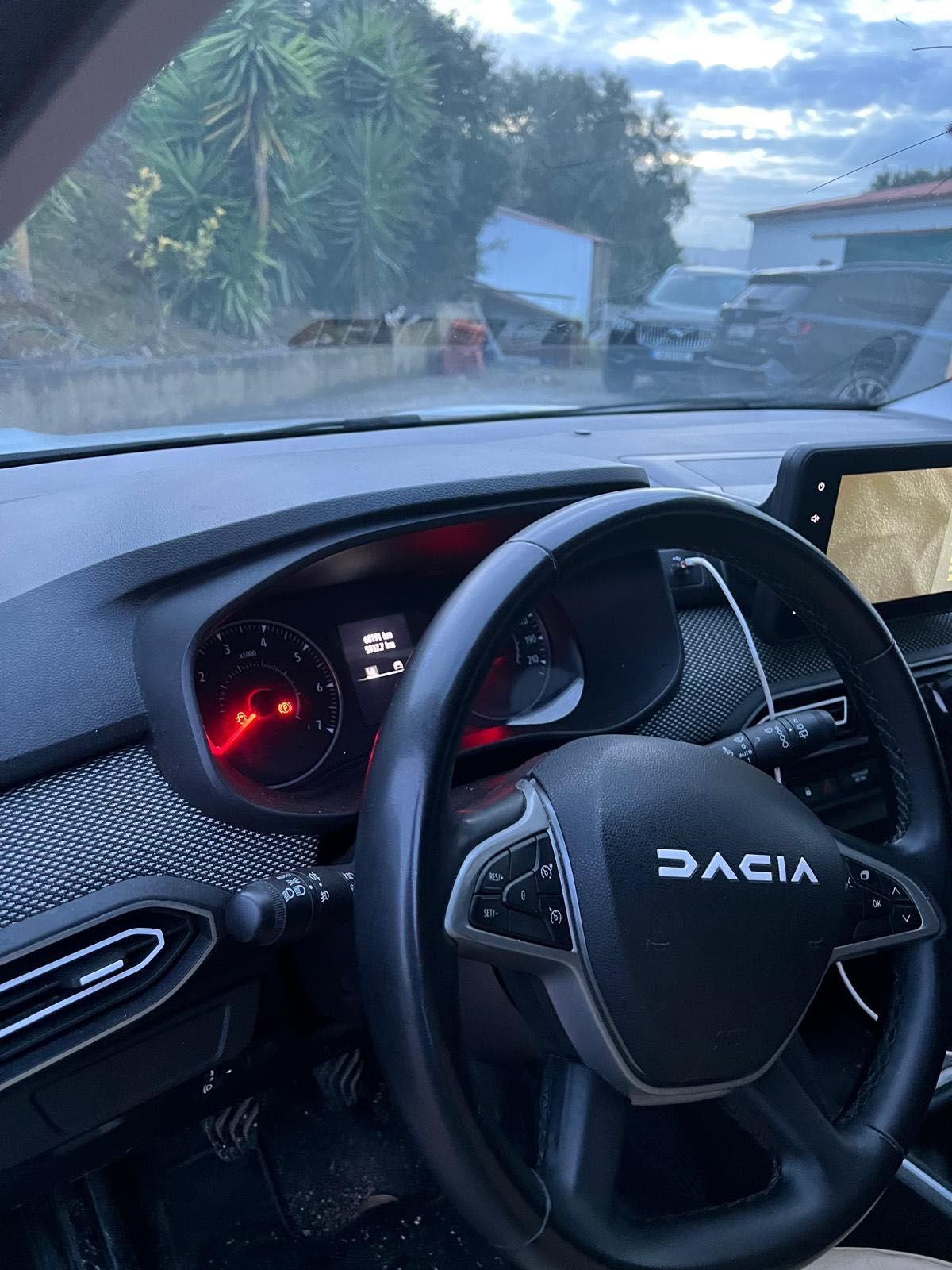 Viatura Dacia 7 lugares