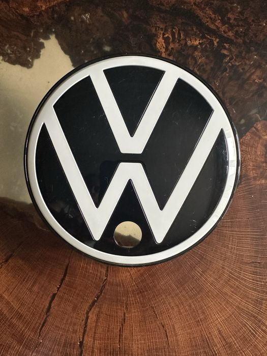 Оригінальна передня емблема,значок,логотип Volkswagen ID.4
