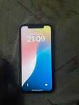 iPhone XR preto,grade B  Com rachadura na parte de trás.