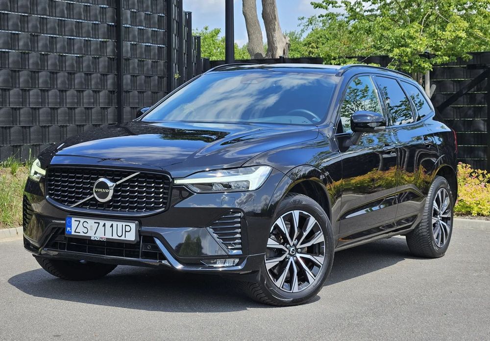 Volvo XC 60 R-Design Harman Kardon FULL LED Kamera Cofania Hak   FAKTURA VAT23%
