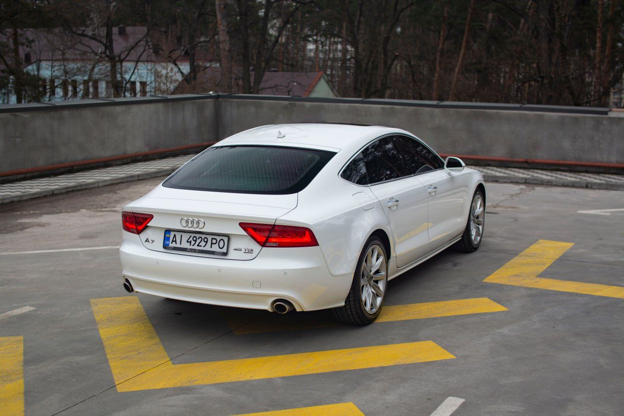 Audi A7 2015 . +++