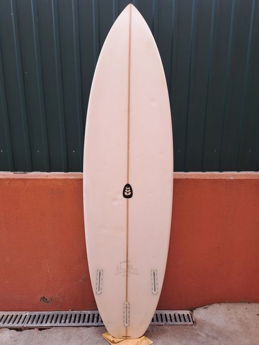 Prancha surf Hamanda Shapes.