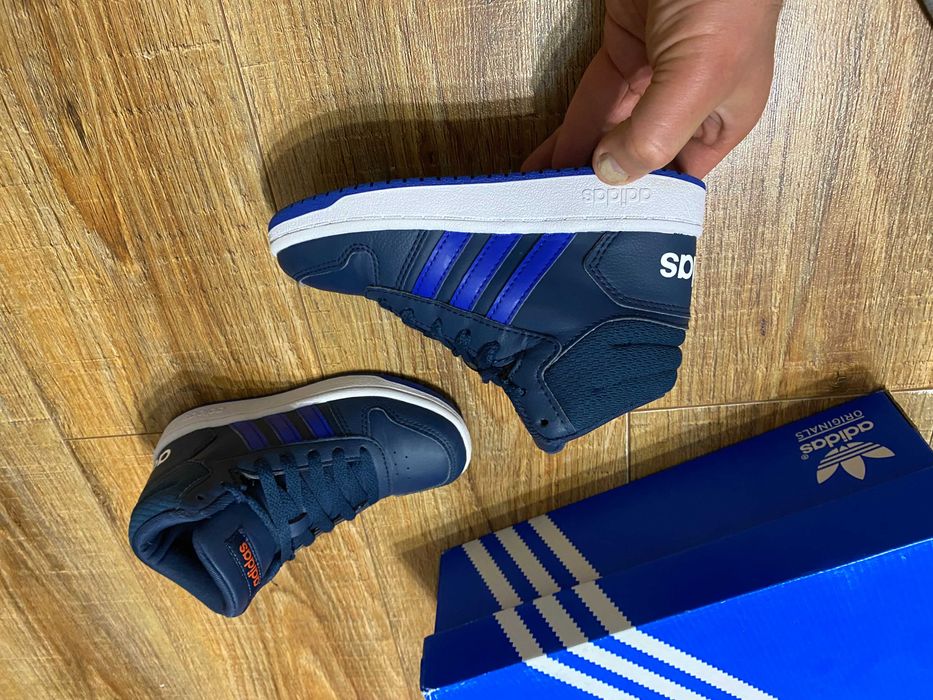 Adidas кроссовки кросівки детские хайтопы Адидас оригинал р.30