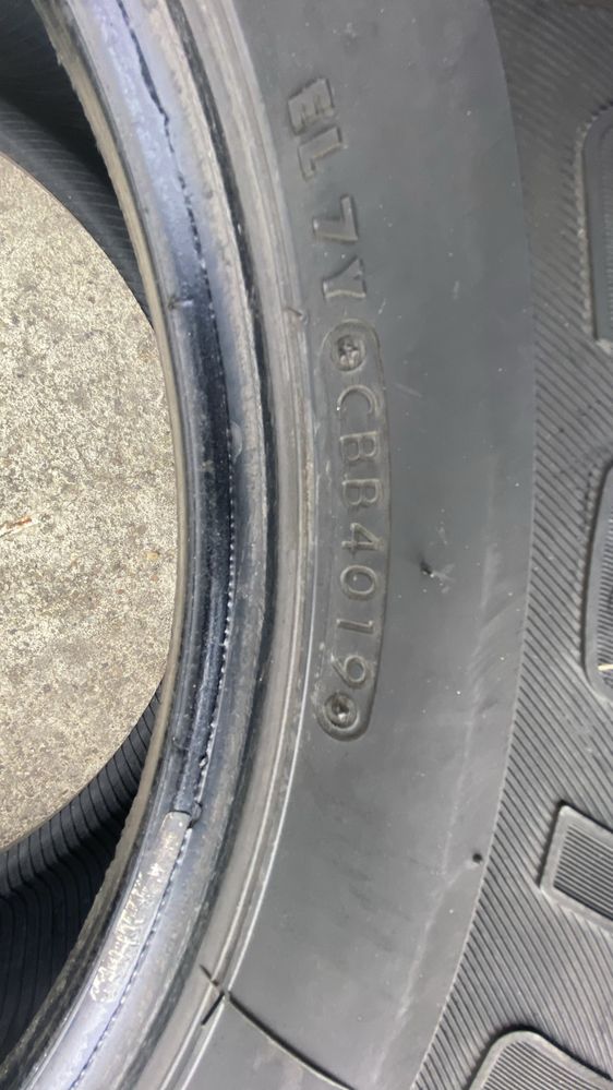 Bridgestone Dueler (всесезонні) 265/65 R17