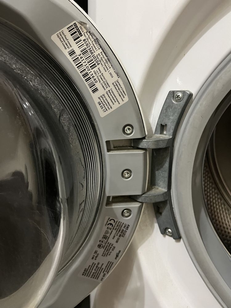 Продам стиральную машину Whirlpool требуется ремонт или на запчасти