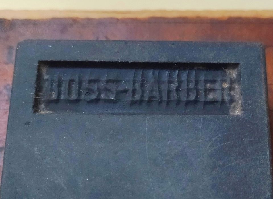 Камень оригинал финиш парикмахера для бритв
,,BOSS-BARBER