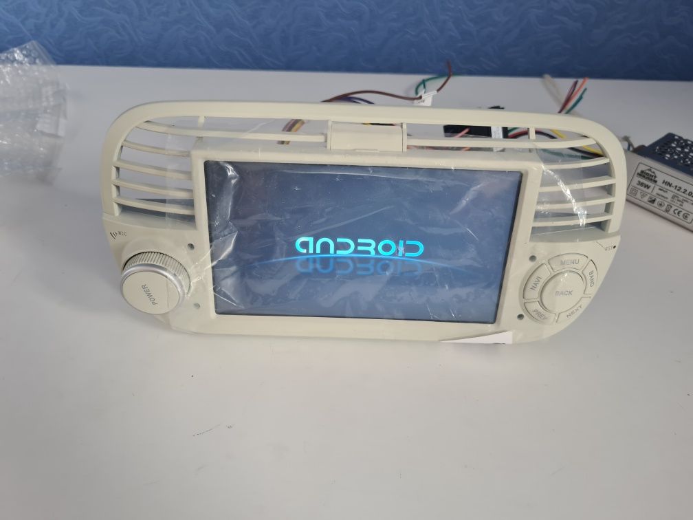 Штатна магнітола Fiat 500 CarPlay 2007-2016