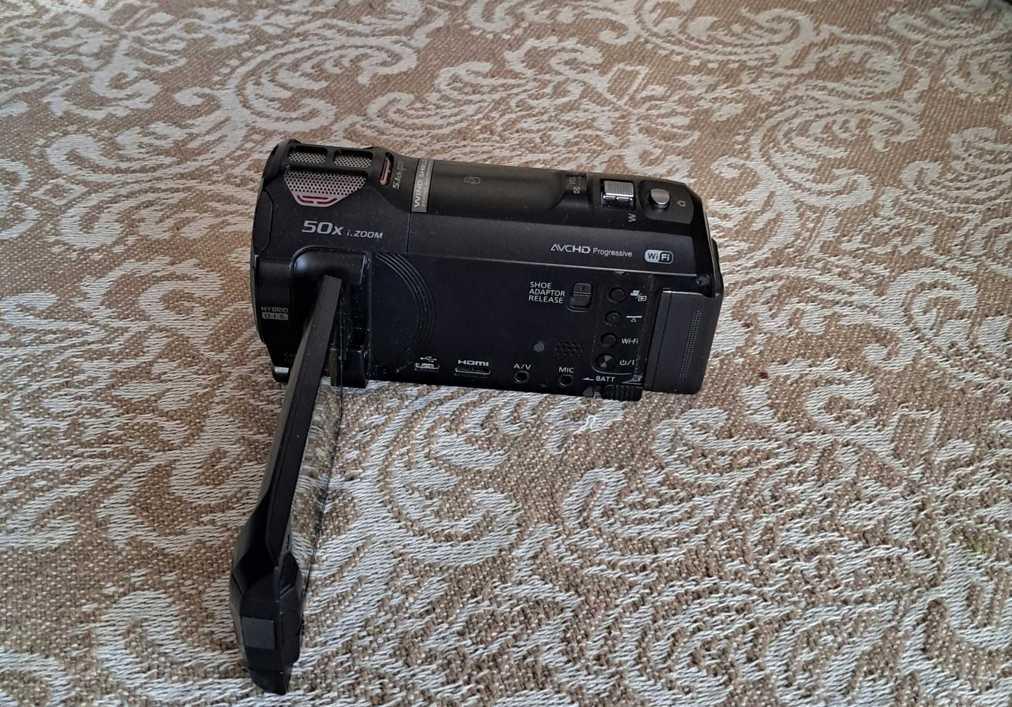 Відеокамера Panasonic HC-W850