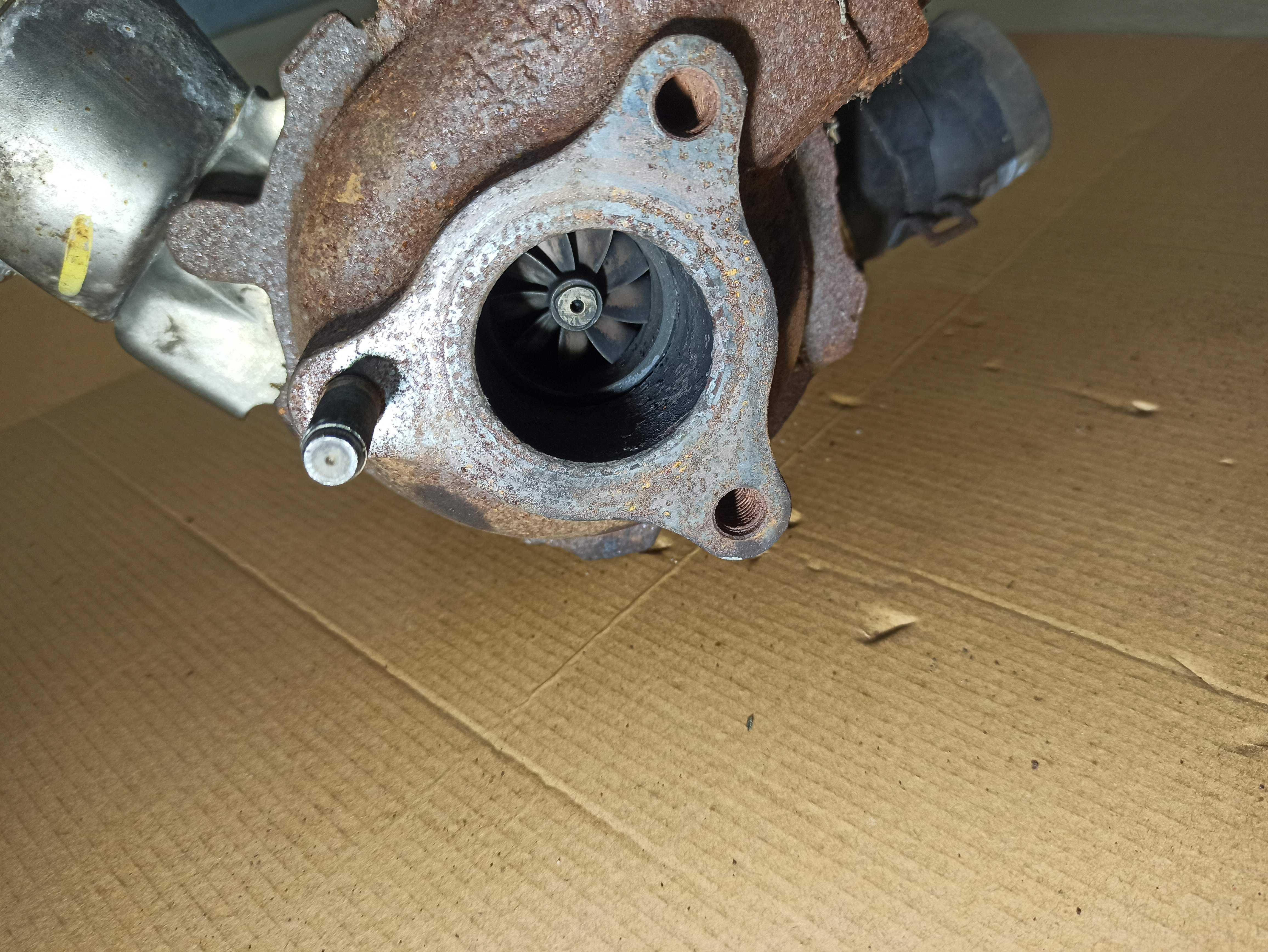 Turbo Turbosprezarka Kia Pro Ceed HYUNDAI i30 1.6 CRDI BDB