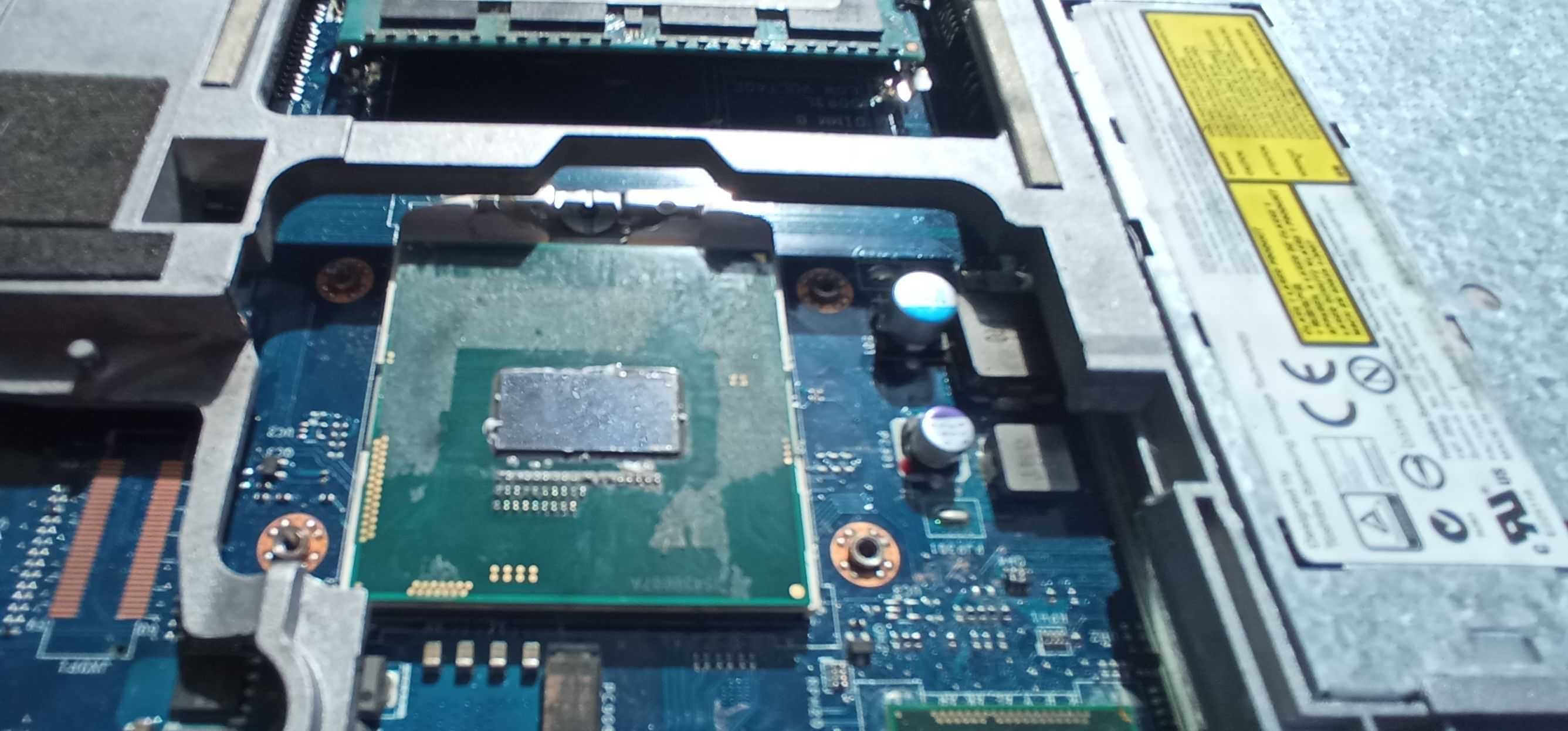 laptop Dell E6440: iIntel Core i3-4000M
