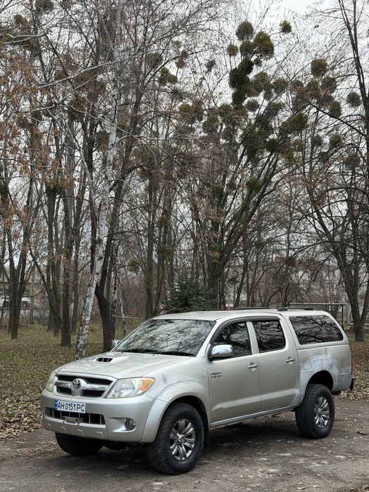 TOYOTA HILUX 2007 3.0 дизель