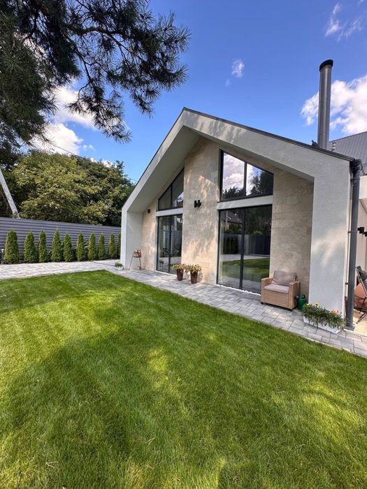 АВТОНОМНИЙ Сучасний будинок у Лісовій Бучі з ремонтом ! 11 соток !!