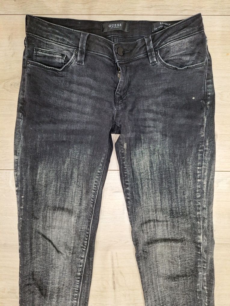 Guess Beverly skinny ultra low r. 26 XS