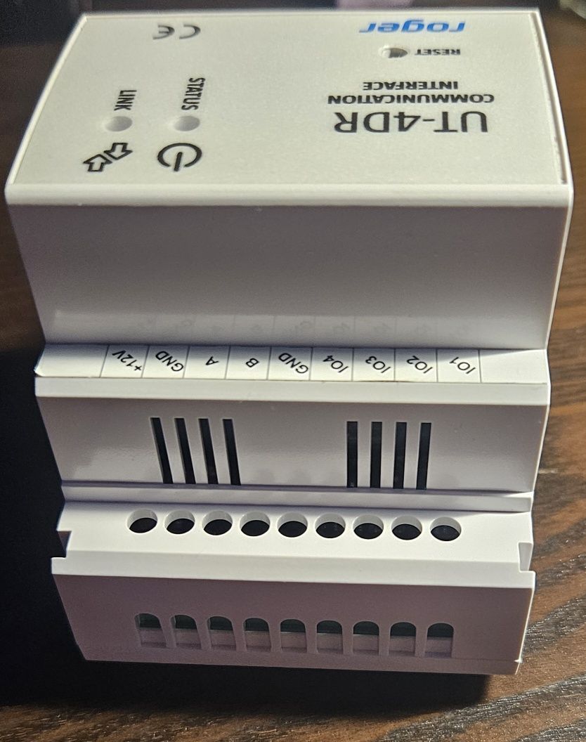 Interfejs komunikacyjny Roger UT-4DR