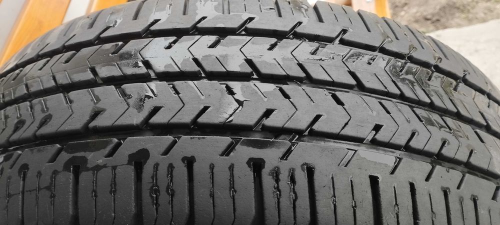 Продам б/у Шини 215/55 R16 Michelin Agilis 51