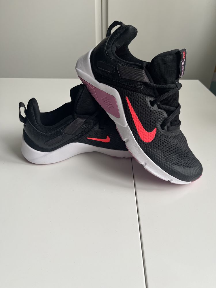 Buty sportowe damskie Nike