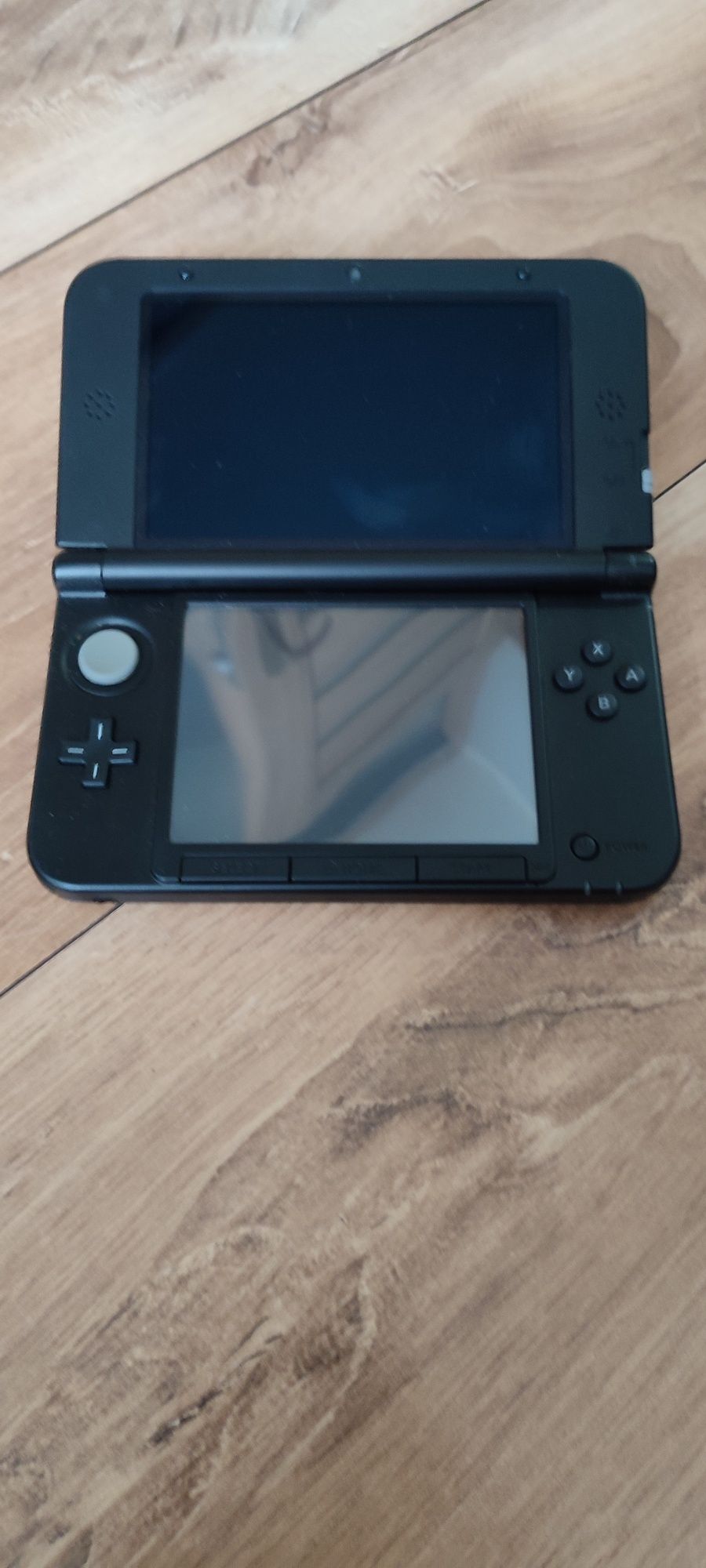 Nintendo 3ds XL.