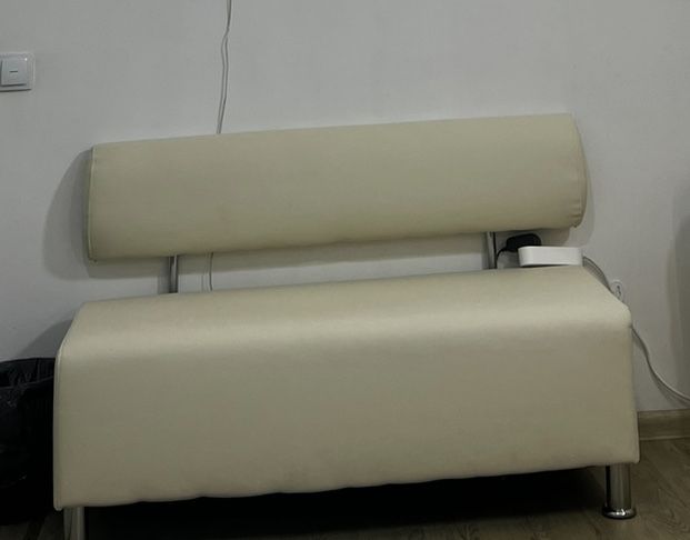 Диван в зону очікування 1.20