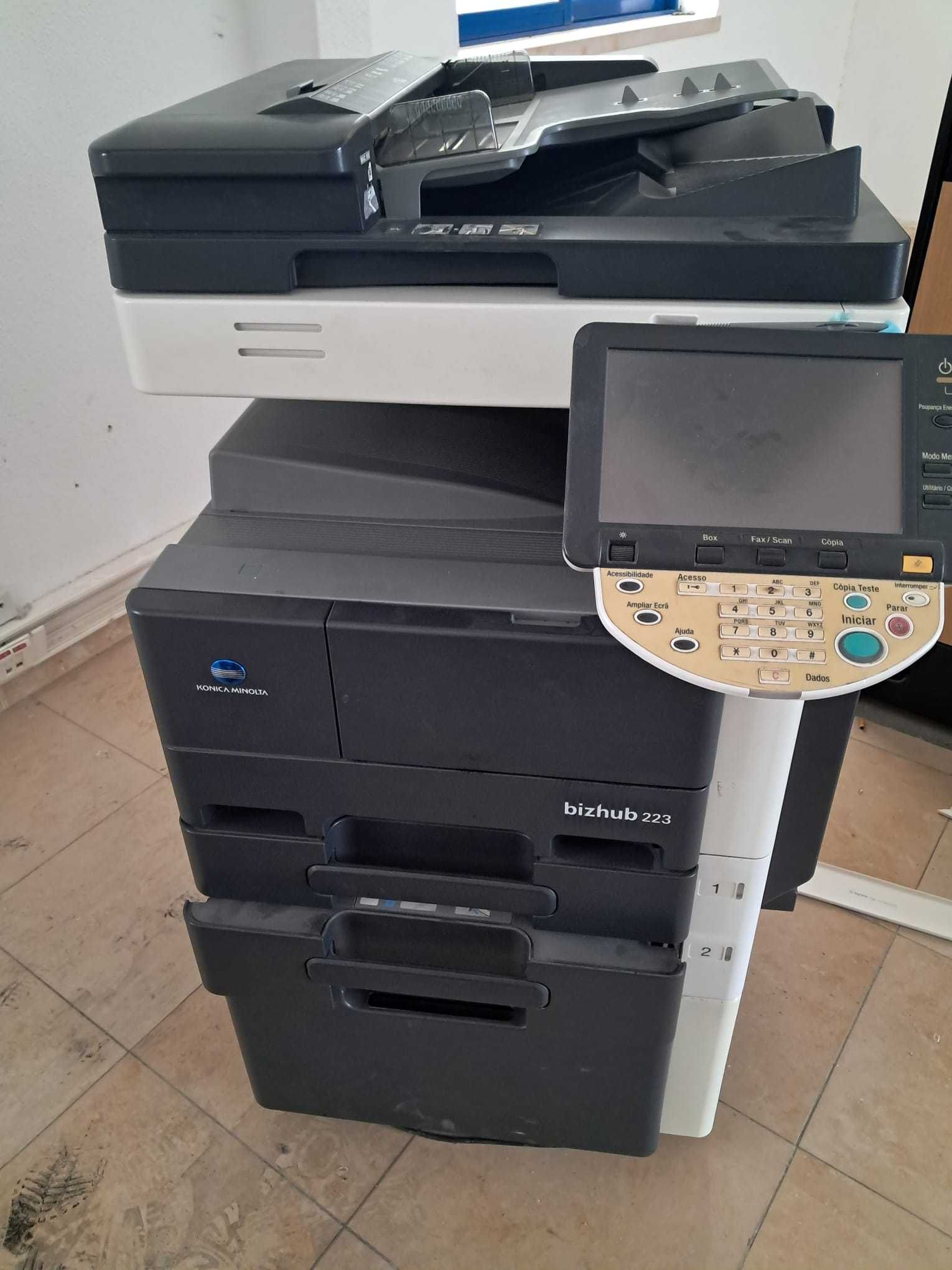 Impressora Konica Minolta Bizhub 223