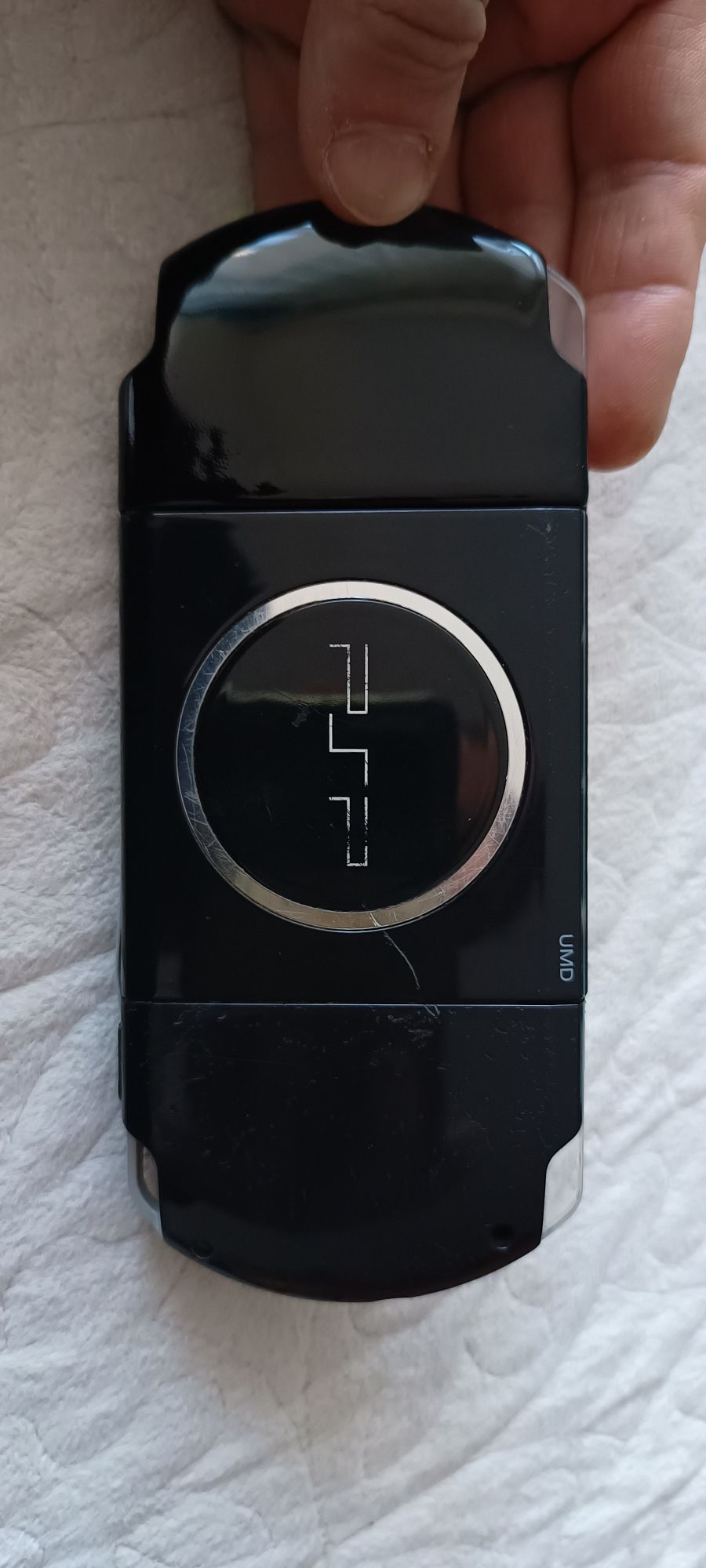 PSP model;3004 z  grami