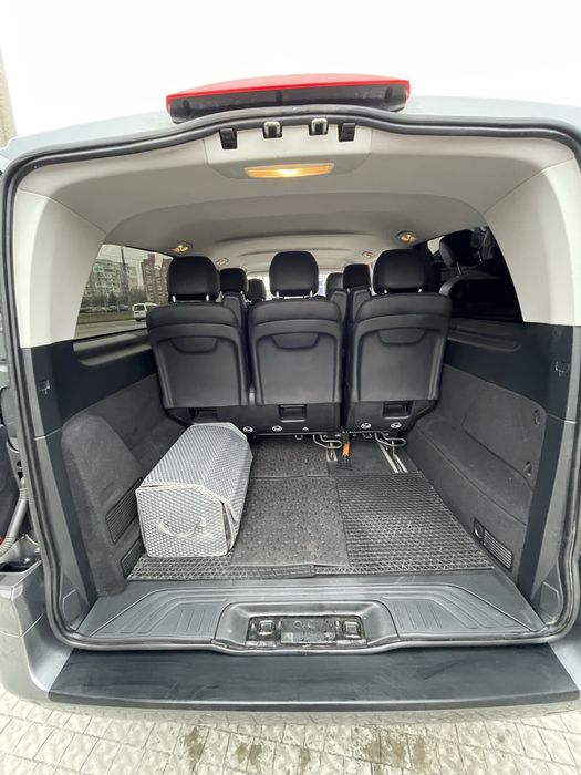 Mercedes Bito автомобіль