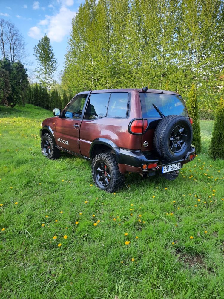 Nissan Terrano 2