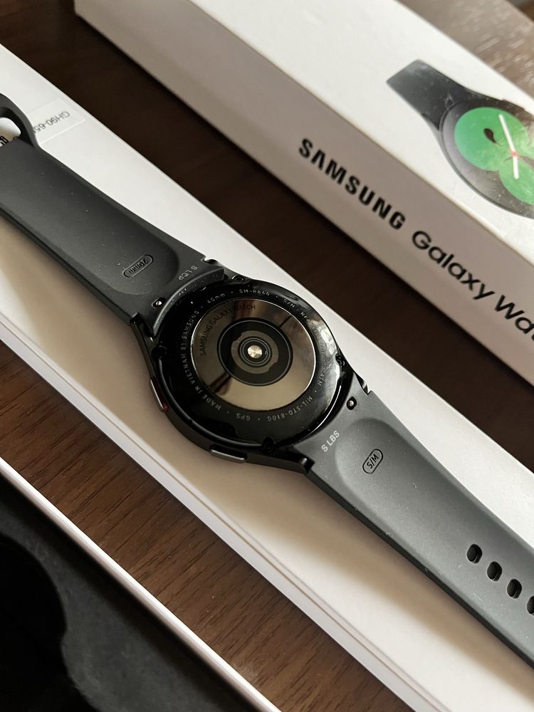 Новий! Смарт-годинник Samsung Galaxy Watch 4 ручний годинник