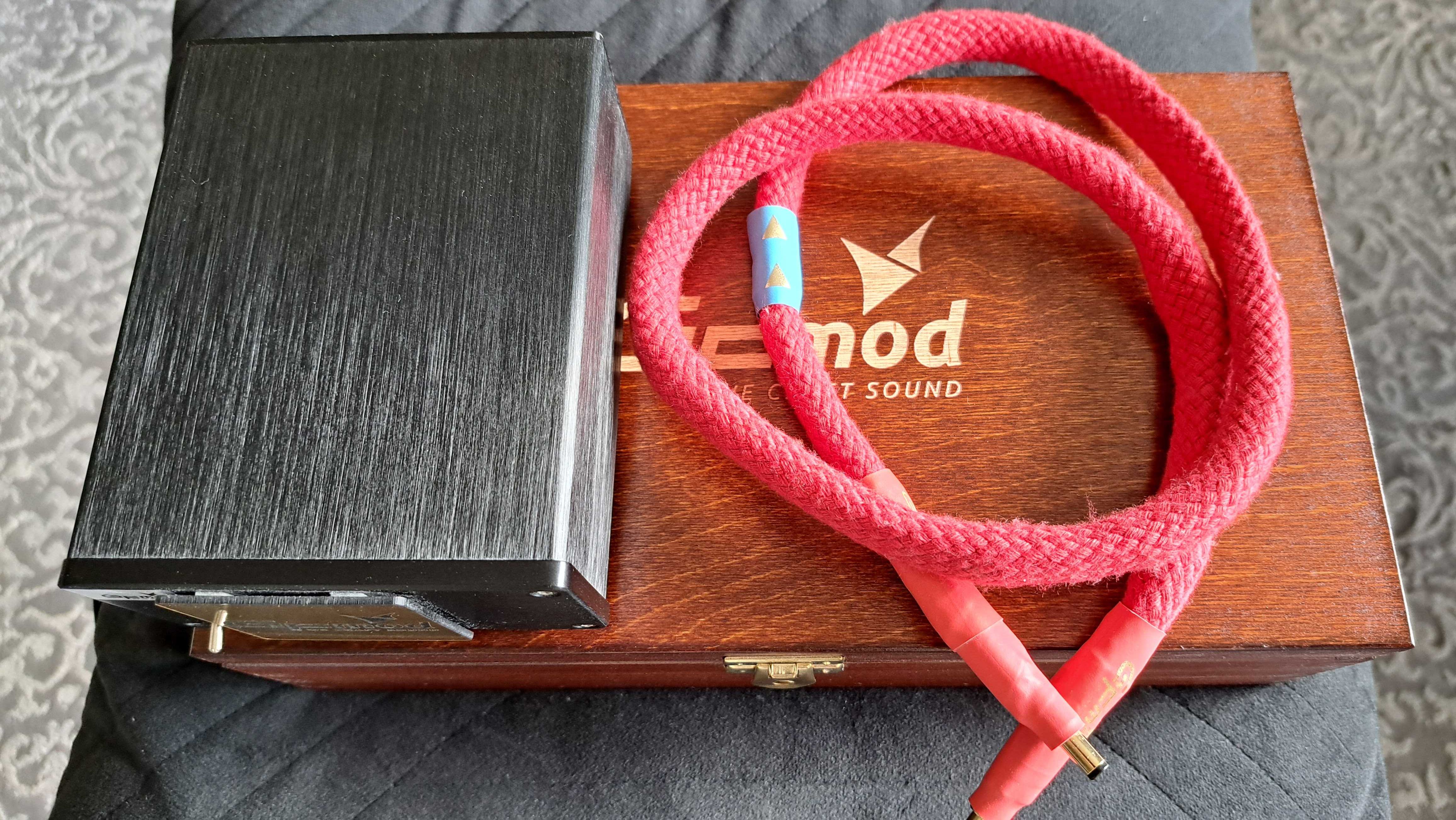 GFmod Ultra Analog MKII zasilacz liniowy 5V + kabel DC GFmod
